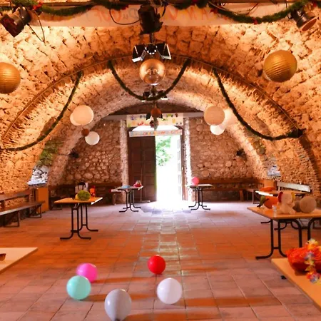 Les Cabannes 3p 7 Semesteranläggning (resort) Les Cabannes (Ariege)