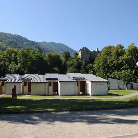 Semesteranläggning (resort) Les Cabannes 3p 7 *