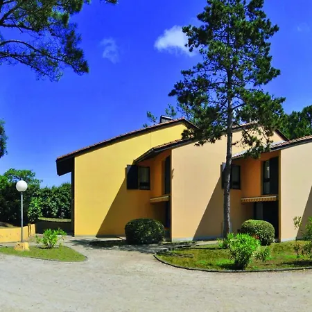 Les Cabannes 3p 7 Semesteranläggning (resort) Les Cabannes (Ariege)